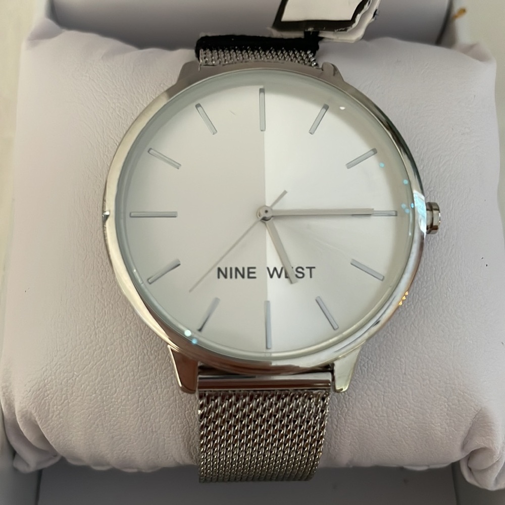 NINE WEST WATCH, NWT!!